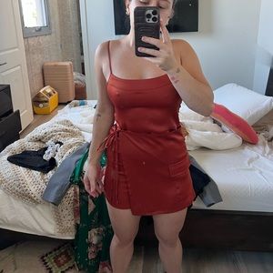 Urban outfitters, XS rust ilk romper
